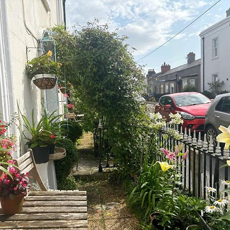 Mulgrave Lodge Dún Laoghaire Eksteriør billede