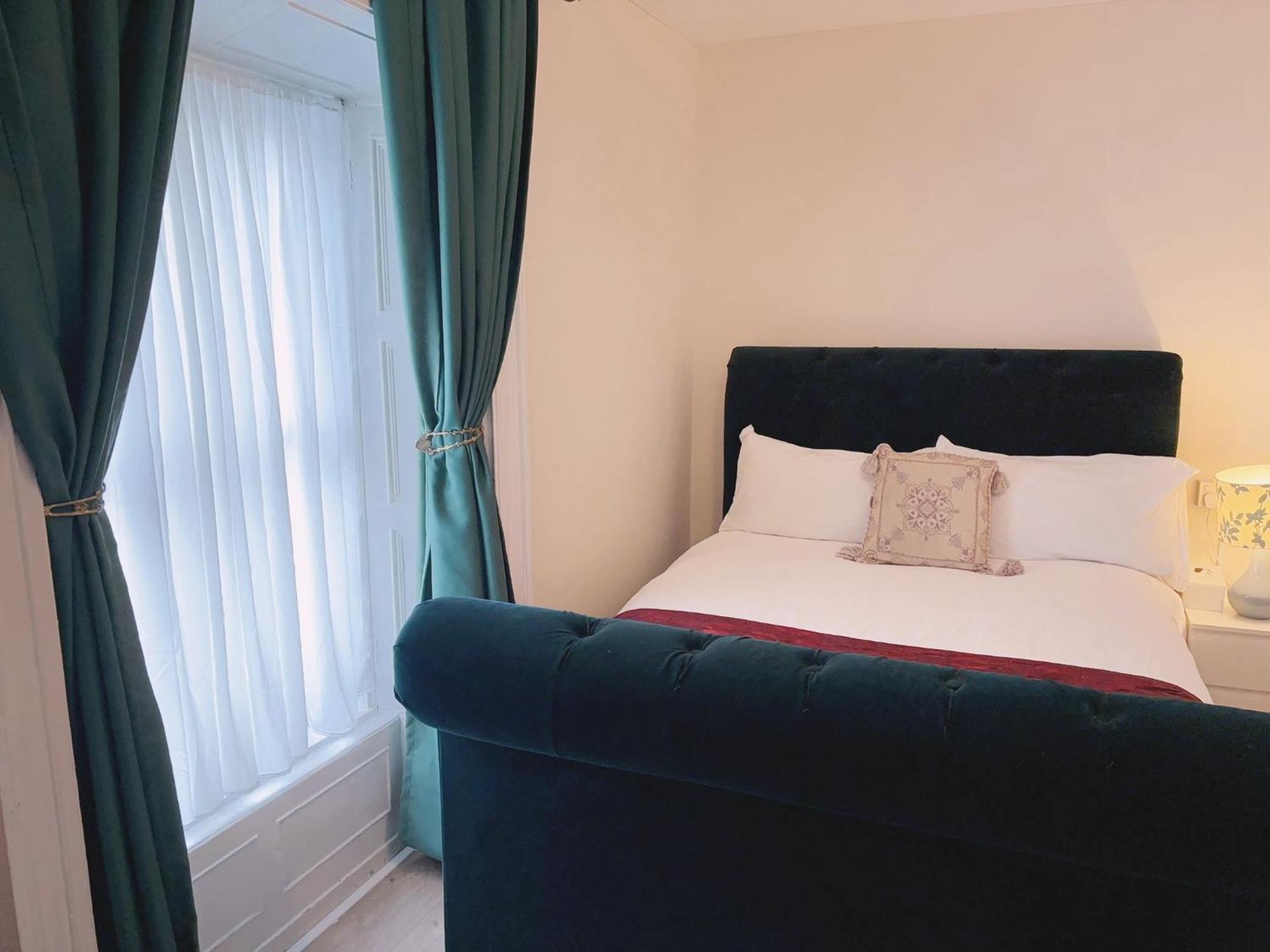 Mulgrave Lodge Dún Laoghaire Eksteriør billede