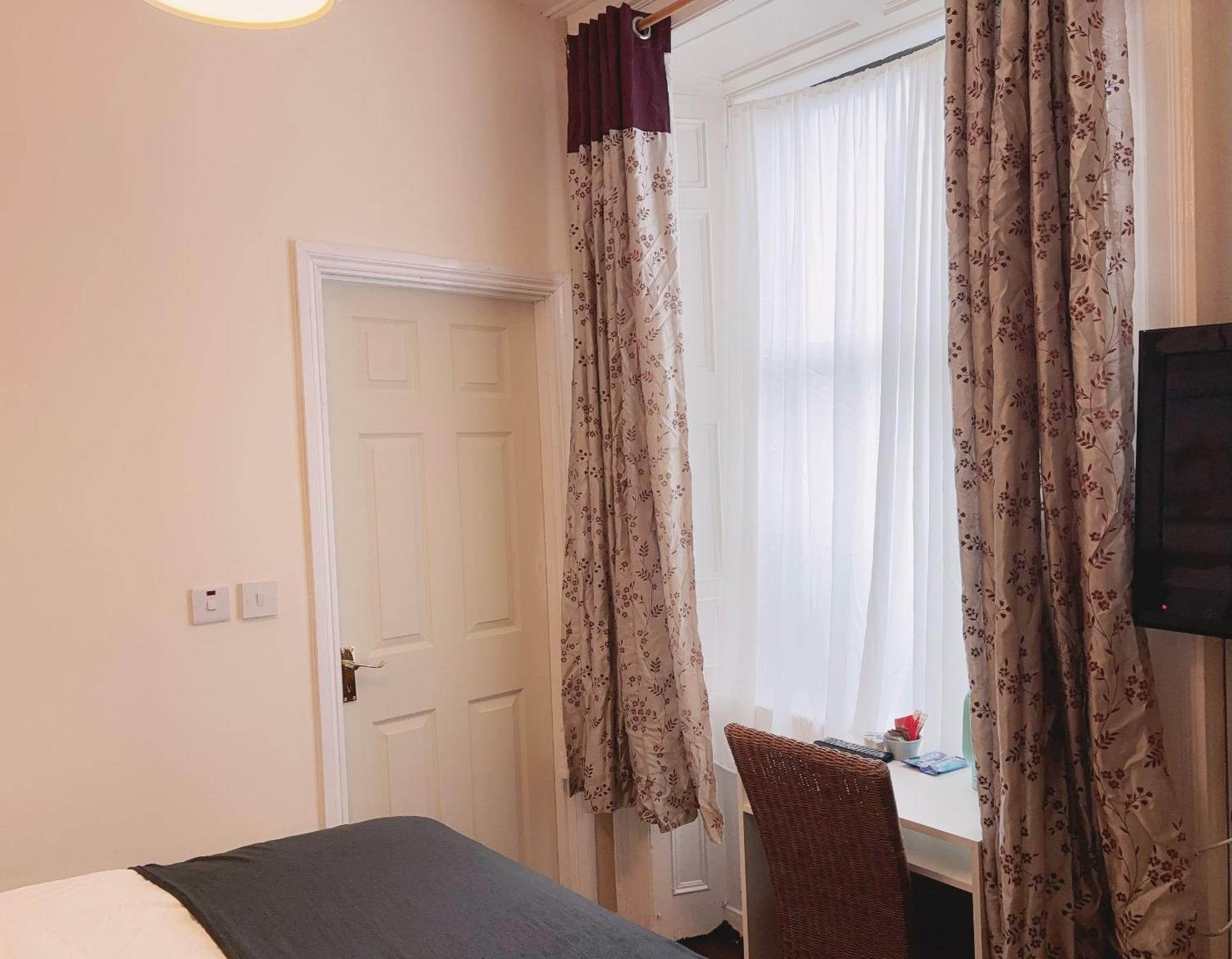 Mulgrave Lodge Dún Laoghaire Eksteriør billede